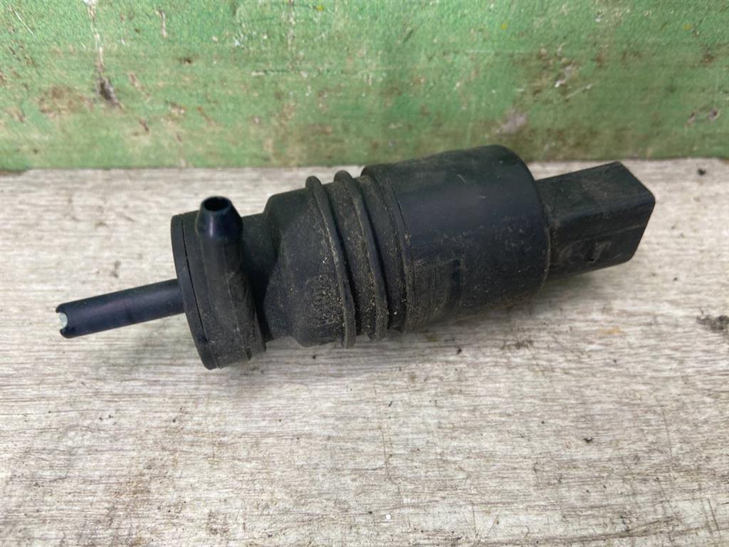 VW Golf 4 Bora 97-05 для Насос омывателя