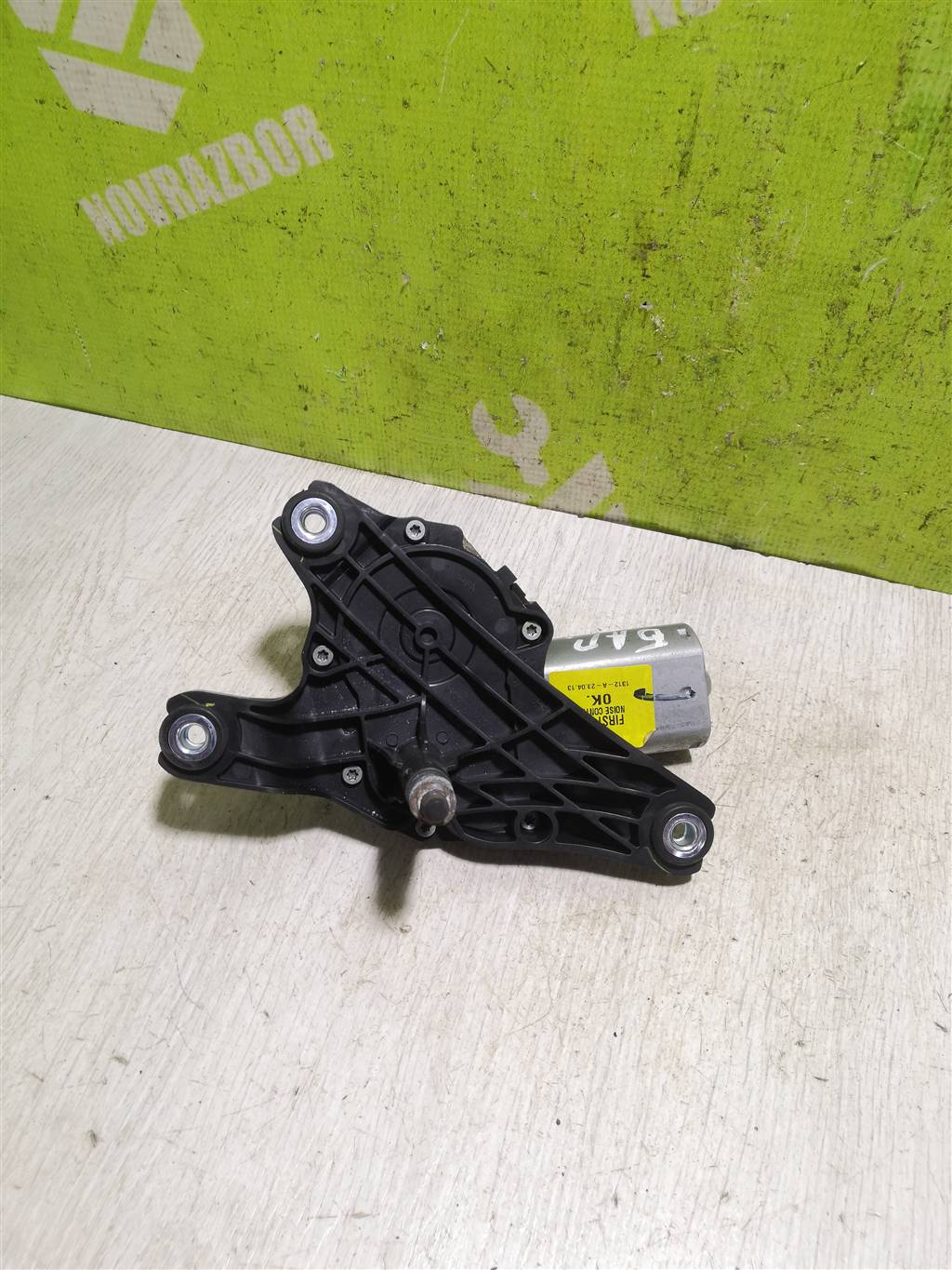 BMW X3 F25 2010-2017 для Моторчик стеклоочистителя задний