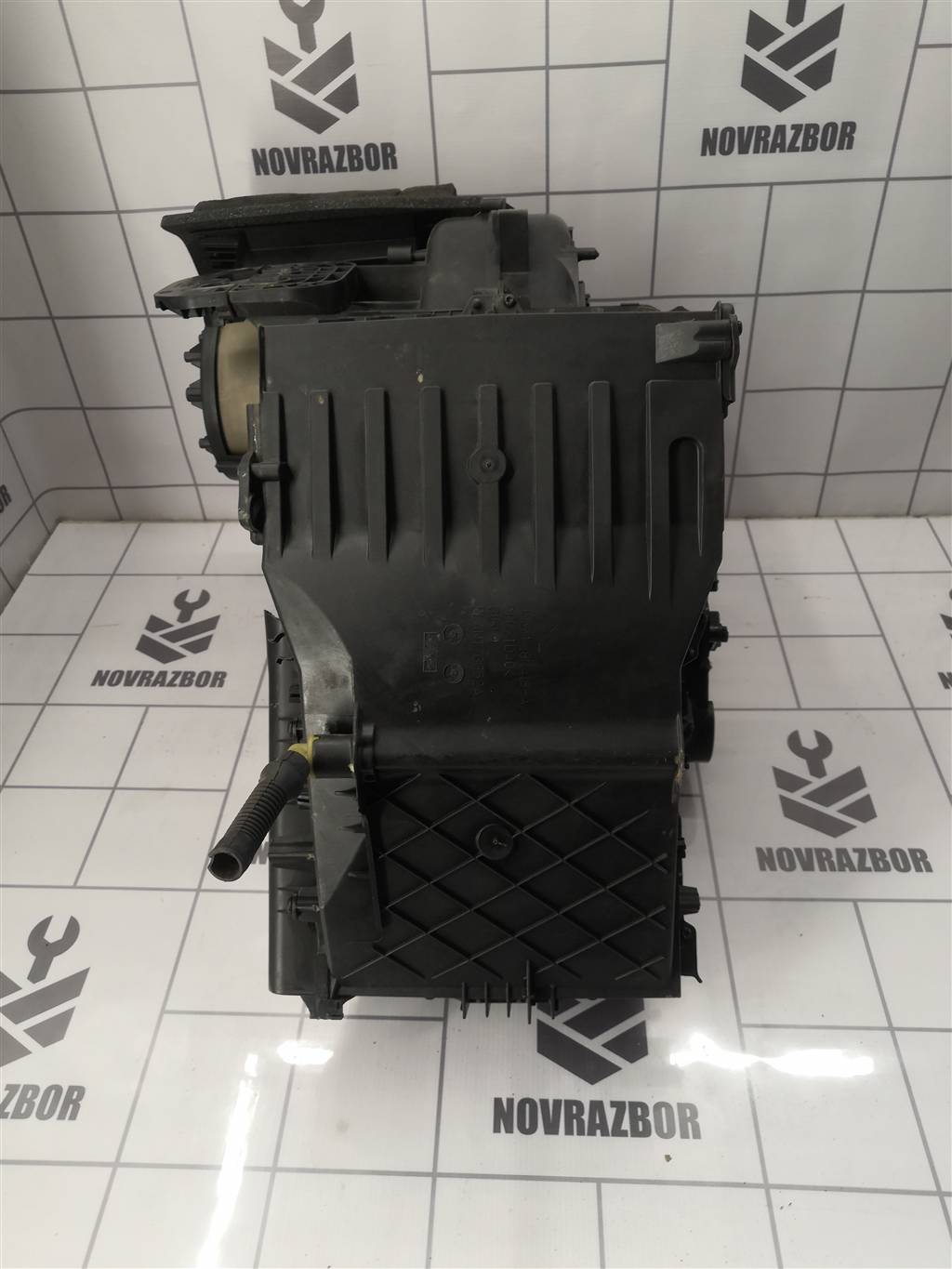 Ford Focus 2 08-11 для Корпус отопителя