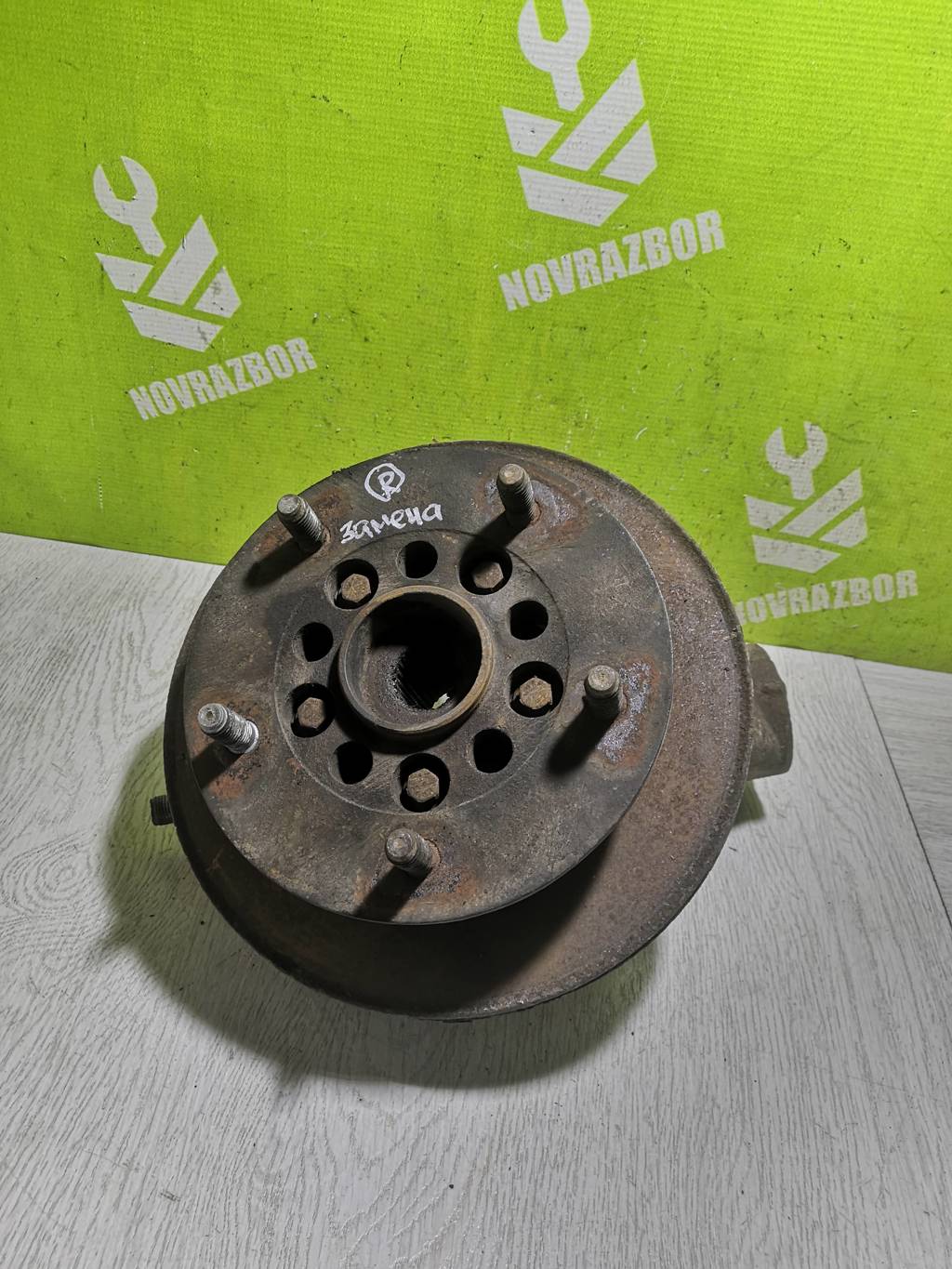 Ford Transit FA 2000-2006 для Кулак поворотный передний правый