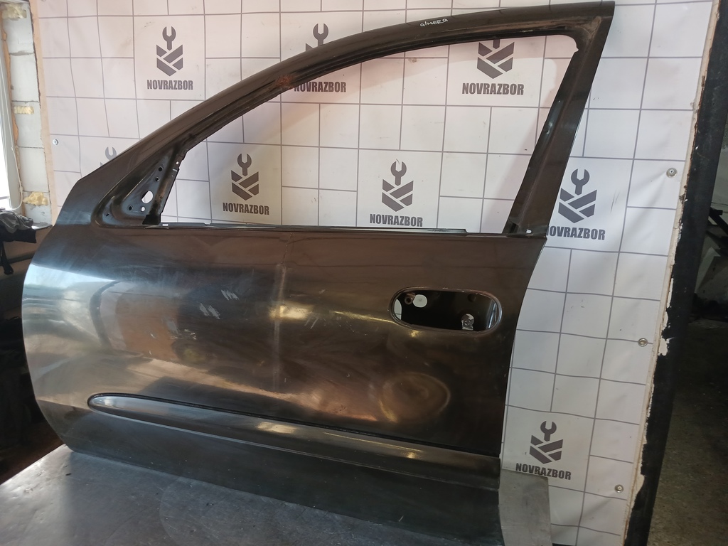 Nissan Almera N16 2000-2006 для Дверь передняя левая