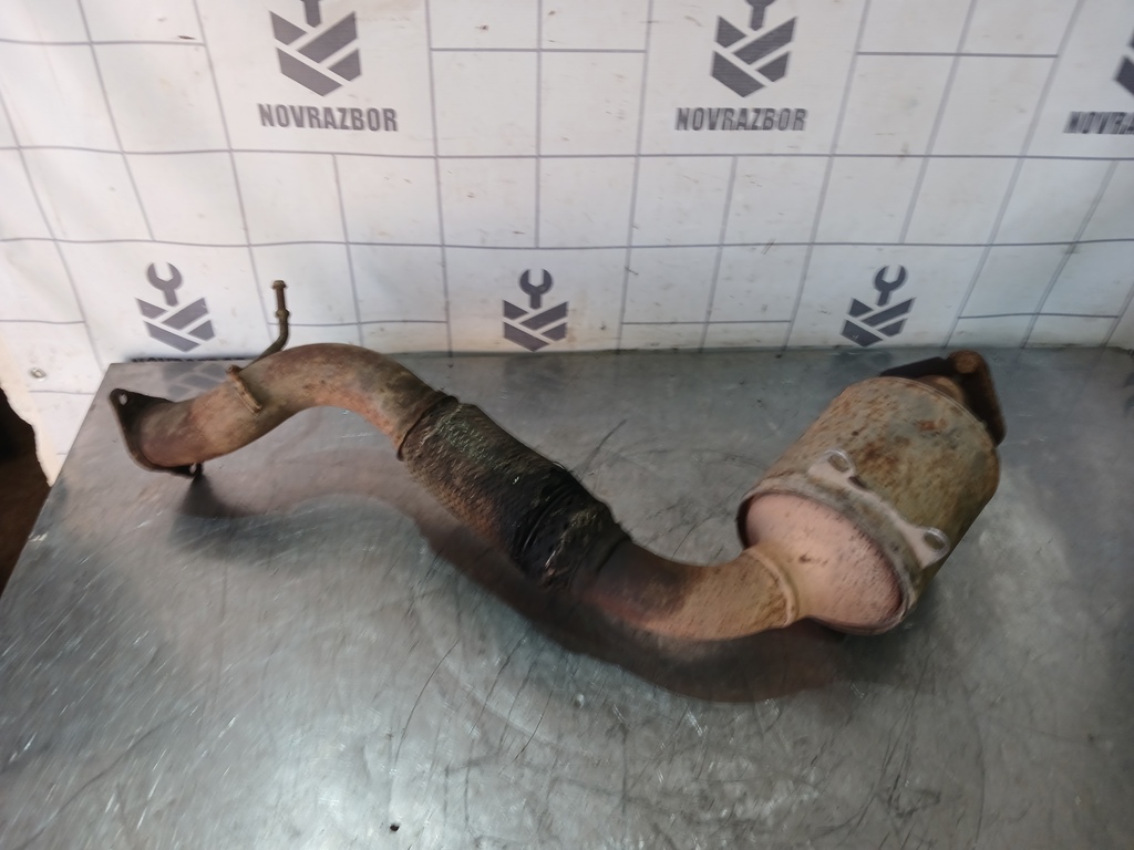 Ford Transit 06-13 для Приемная труба глушителя