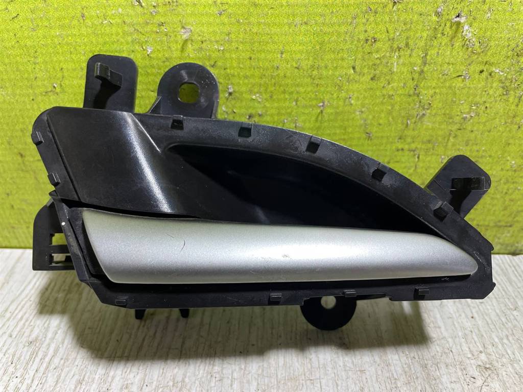 LADA VESTA 15-19 для Ручка двери задней внутренняя левая