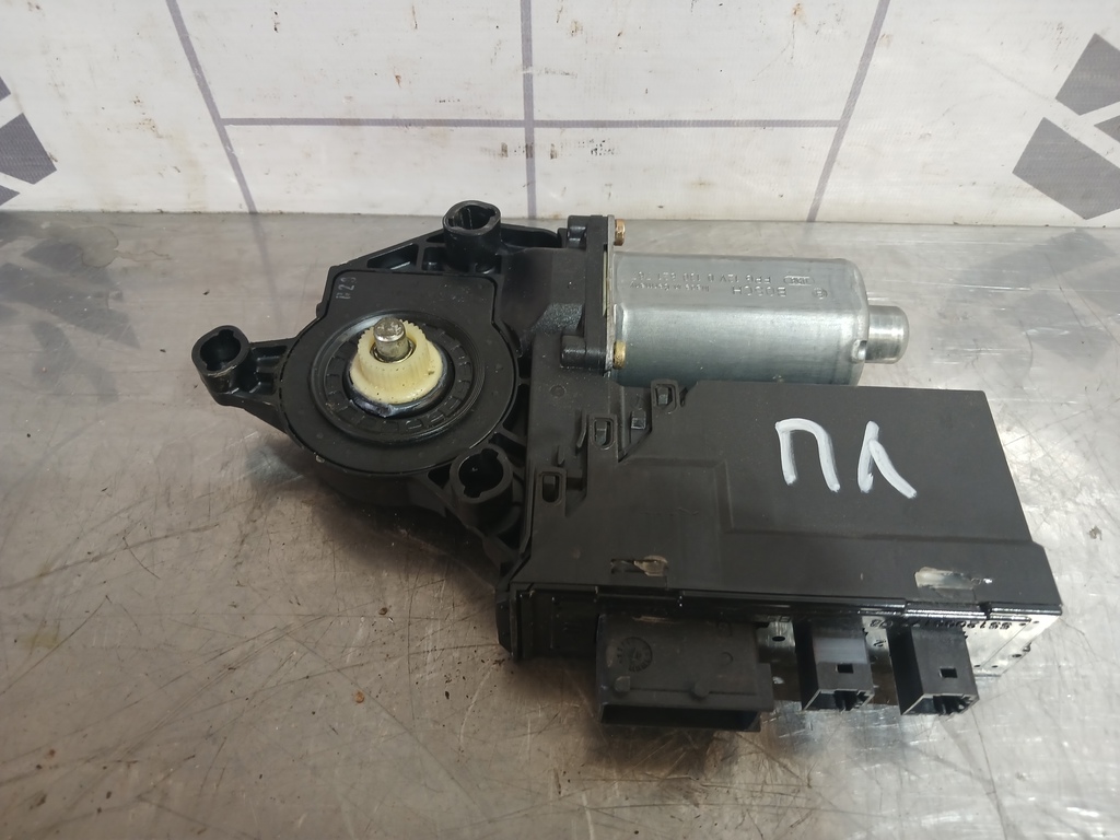 Peugeot 307 2001-2008 для Моторчик стеклоподъемника