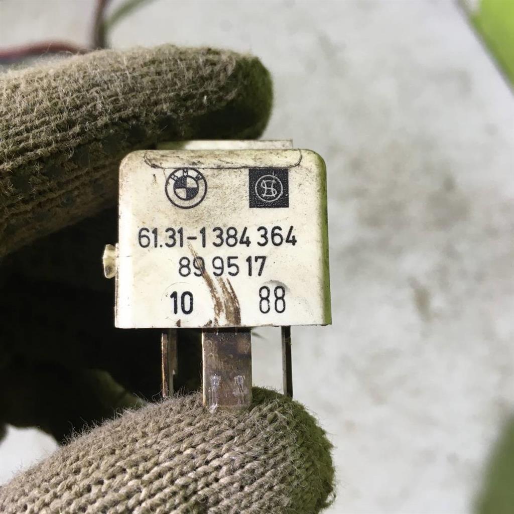 BMW 7-серия E32 1986-1994 для Реле