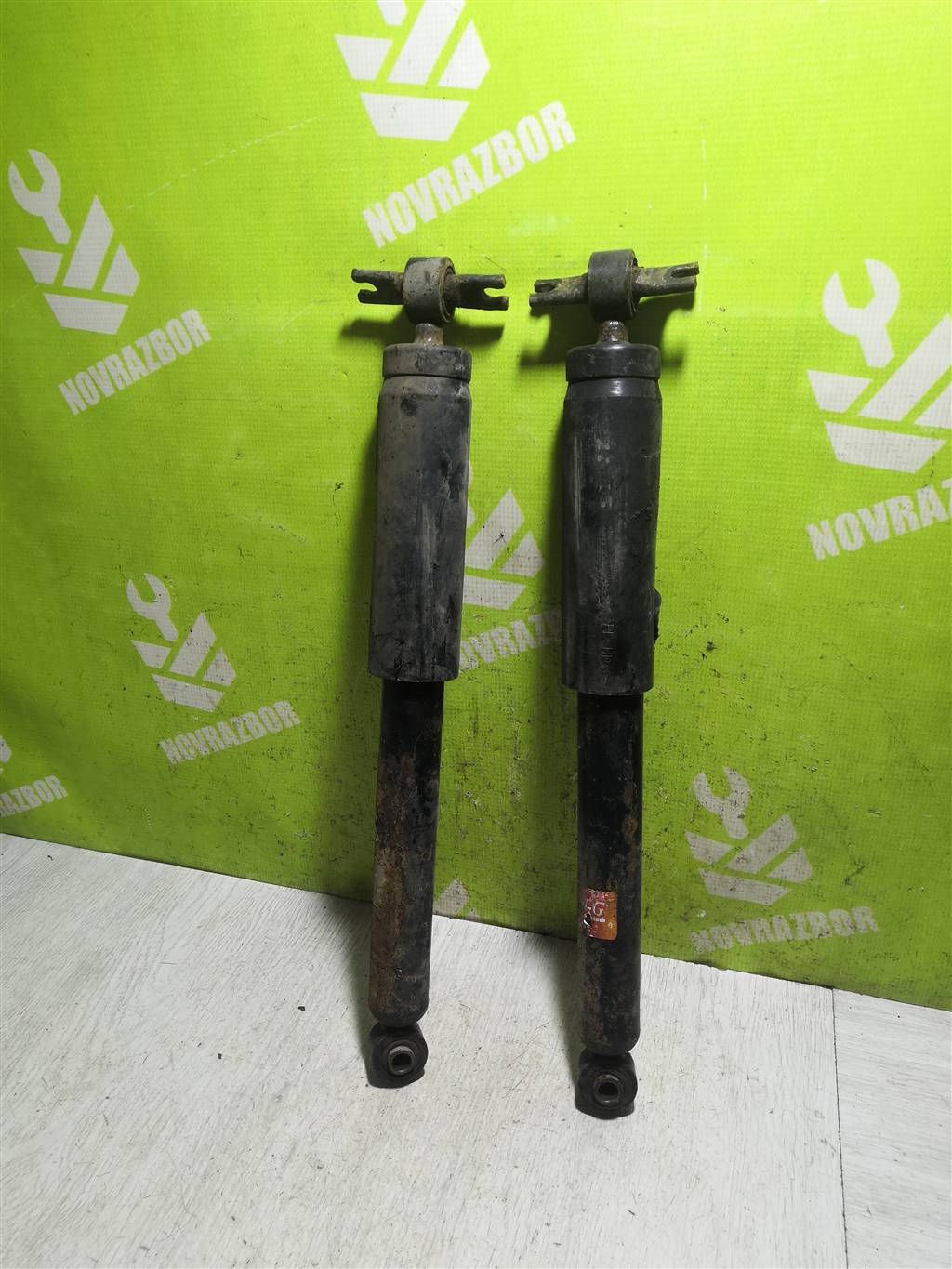 Ford Escort /Orion 1995-1998 для Амортизатор задний