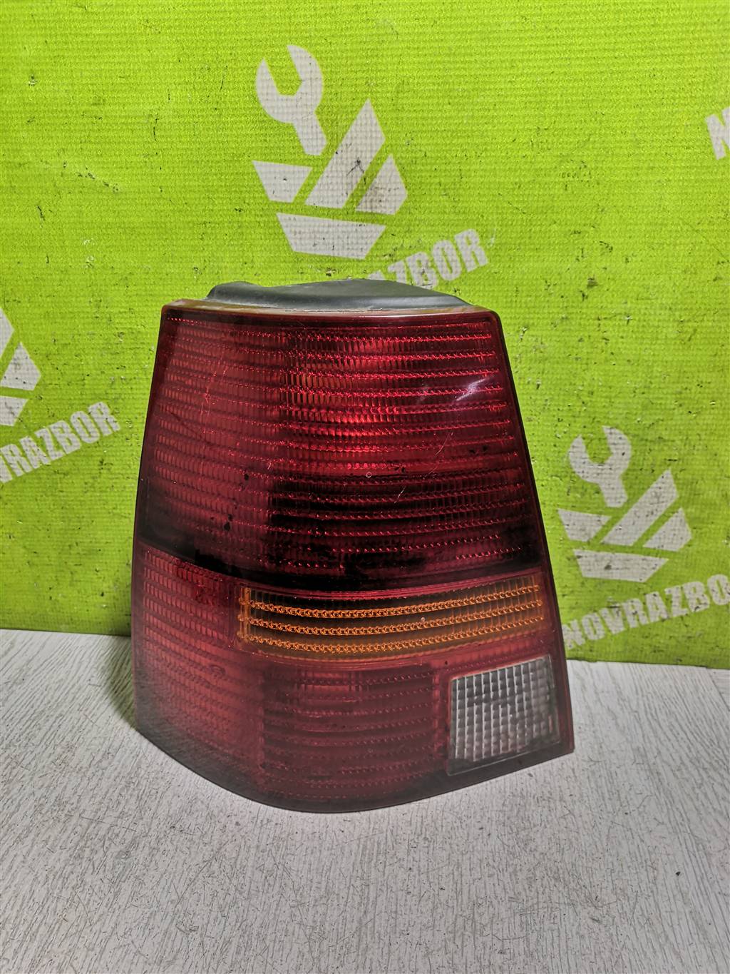 VW Golf 4 Bora 97-05 для Фонарь задний левый
