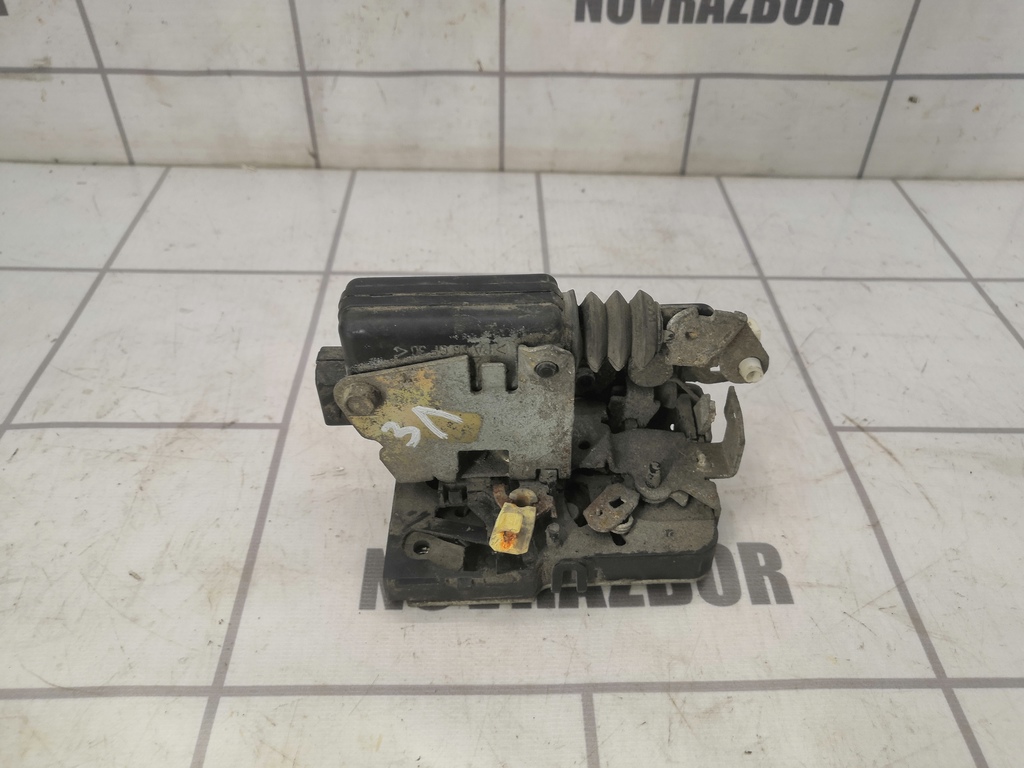 Renault Logan 2005-2014 для Замок двери задней левой