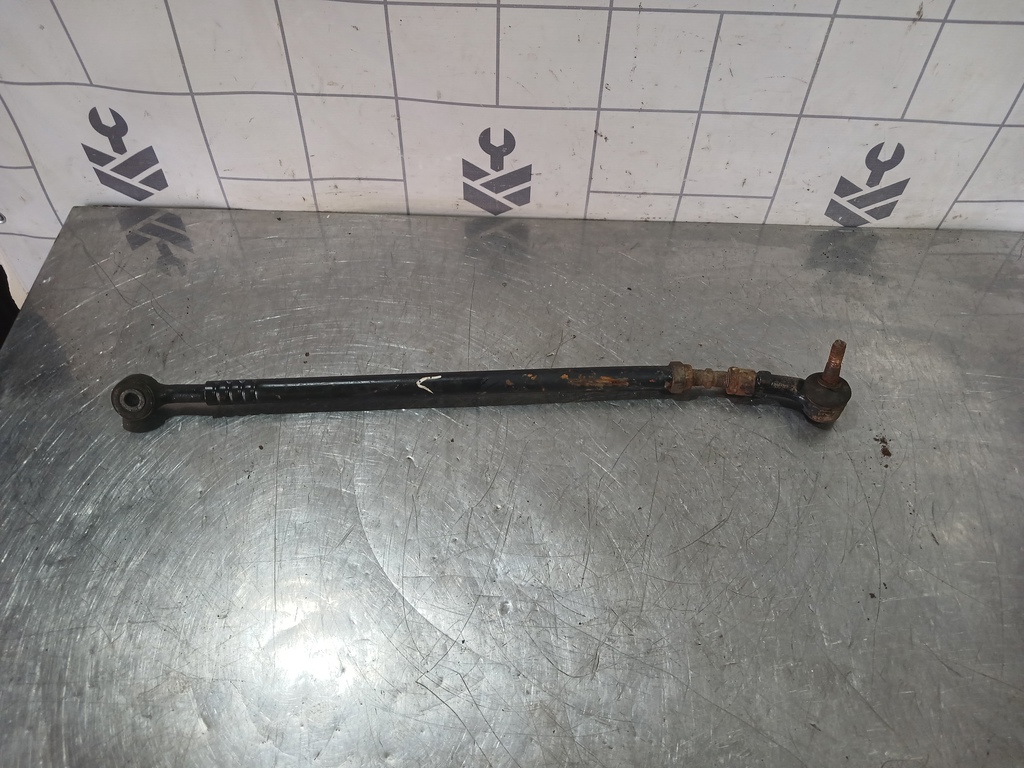 Audi A6 (C4) 1994-1997 для Тяга рулевая левая