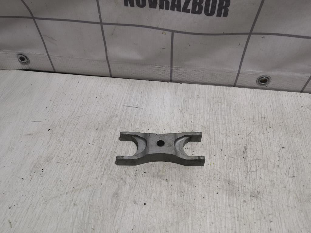 Skoda Octavia A5 1Z   04-13 для Кронштейн (сопут. товар)