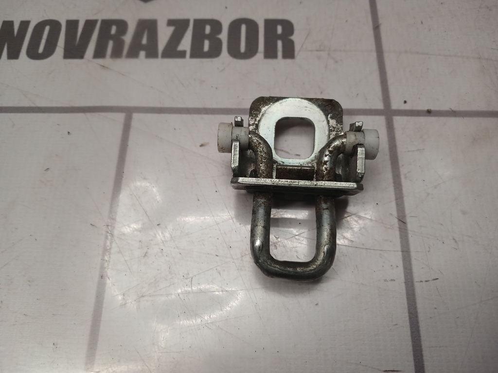 Renault Logan 2 14-18 для Ответная часть замка багажника