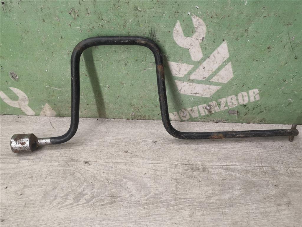 Renault R19 1992-2002 для Домкрат