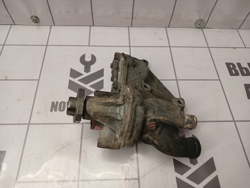 Audi 80  90  B3  86-91 для Насос водяной (помпа)