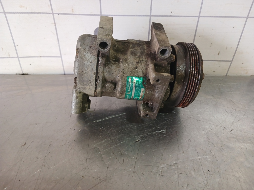 Renault Clio 2 Symbol 1998-2008 для Компрессор кондиционера