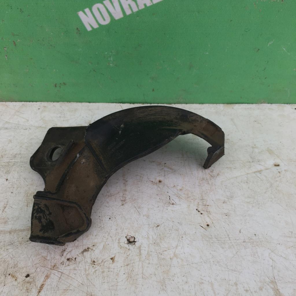 Audi 100 C4 91-94 для Кронштейн (сопут. товар)