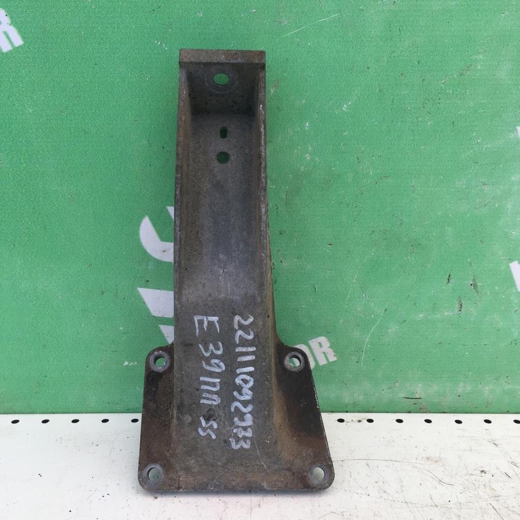 BMW 5-серия E39 1995-2003 для Кронштейн двигателя левый