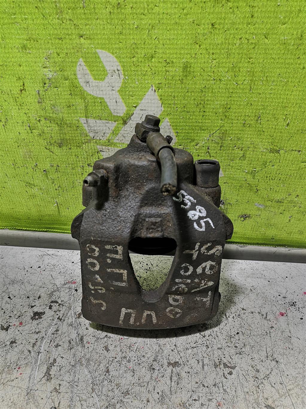 Seat Toledo 2  1999-2006 для Суппорт передний правый