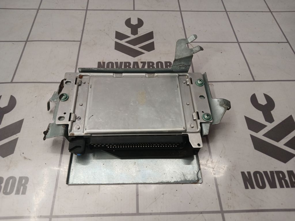 VW Passat B5 96-00 для Блок управления ESP