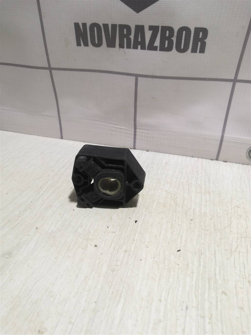 Skoda Octavia A4 1U 2000-2011 для Кронштейн радиатора