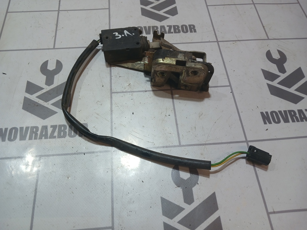 Volvo 440 1992-1994 для Замок двери задней левой