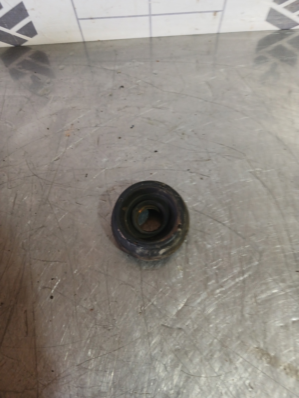 VW Golf 4 Bora 97-05 для Опора переднего амортизатора