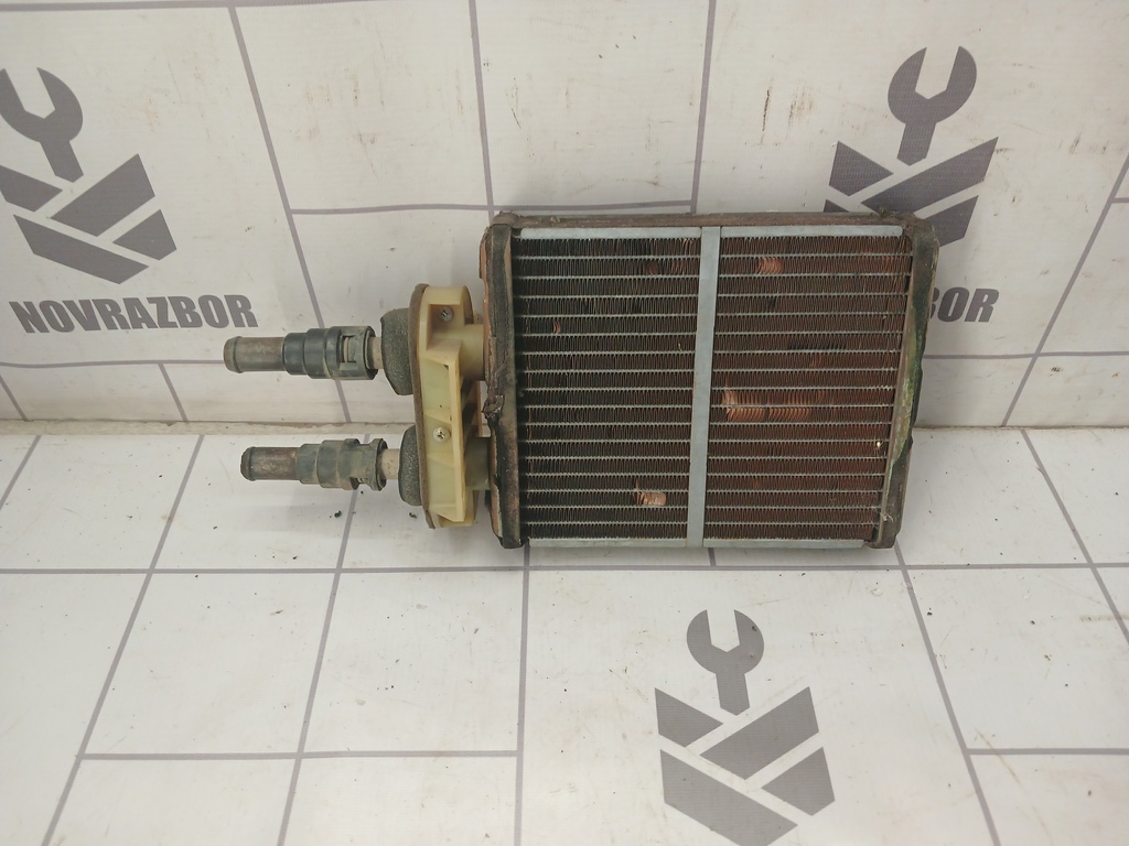 Mazda 626 (GE) 1992-1997 для Радиатор отопителя