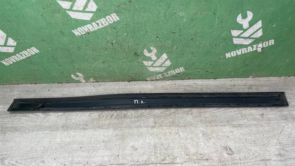 Ford Escort /Orion 1995-1998 для Молдинг передней левой двери