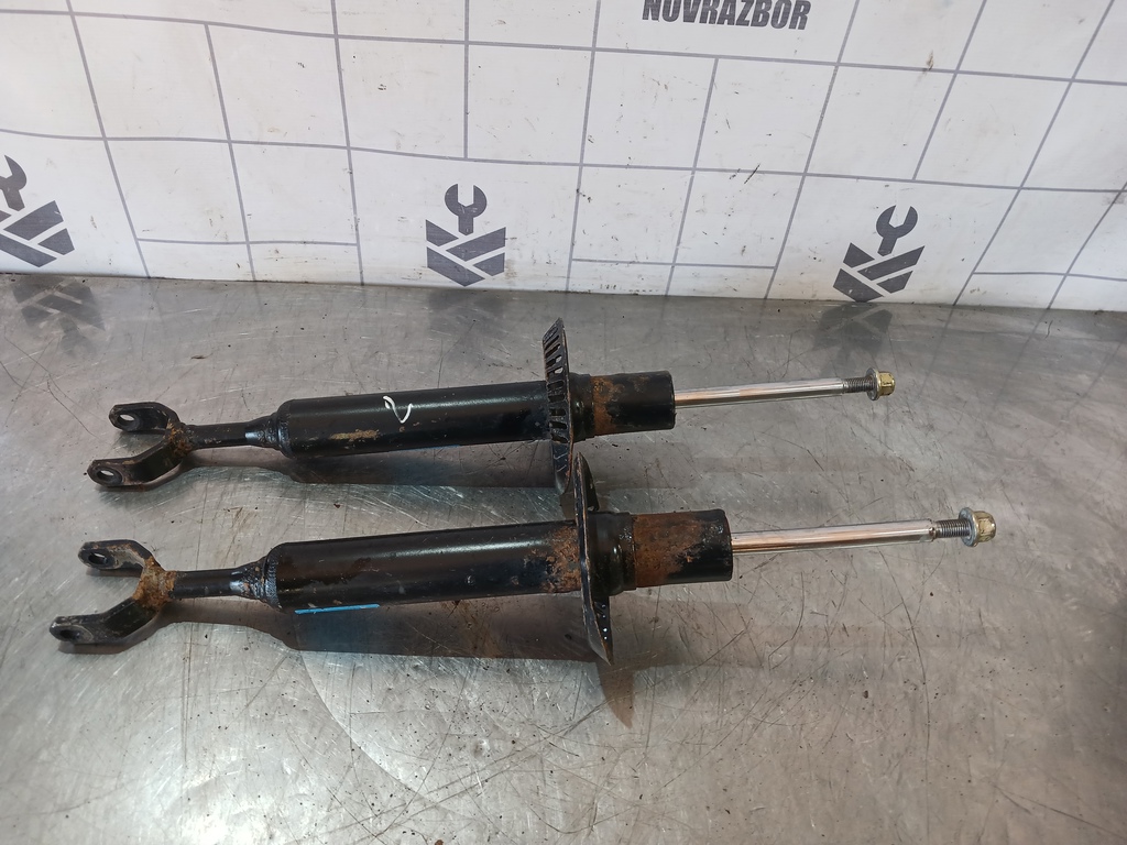 VW Passat B5 96-00 для Амортизатор передний