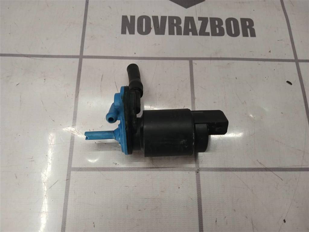 VW Golf 3 Vento 91-97 для Насос омывателя