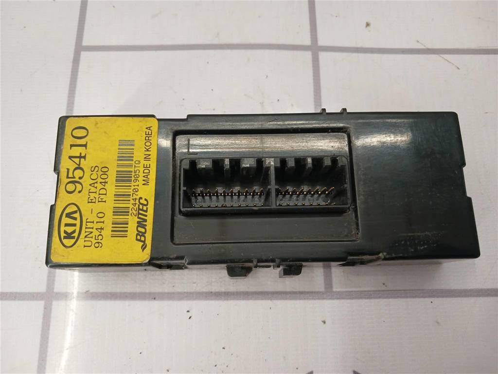 Kia RIO 1 2000-2004 для Блок управления электронный