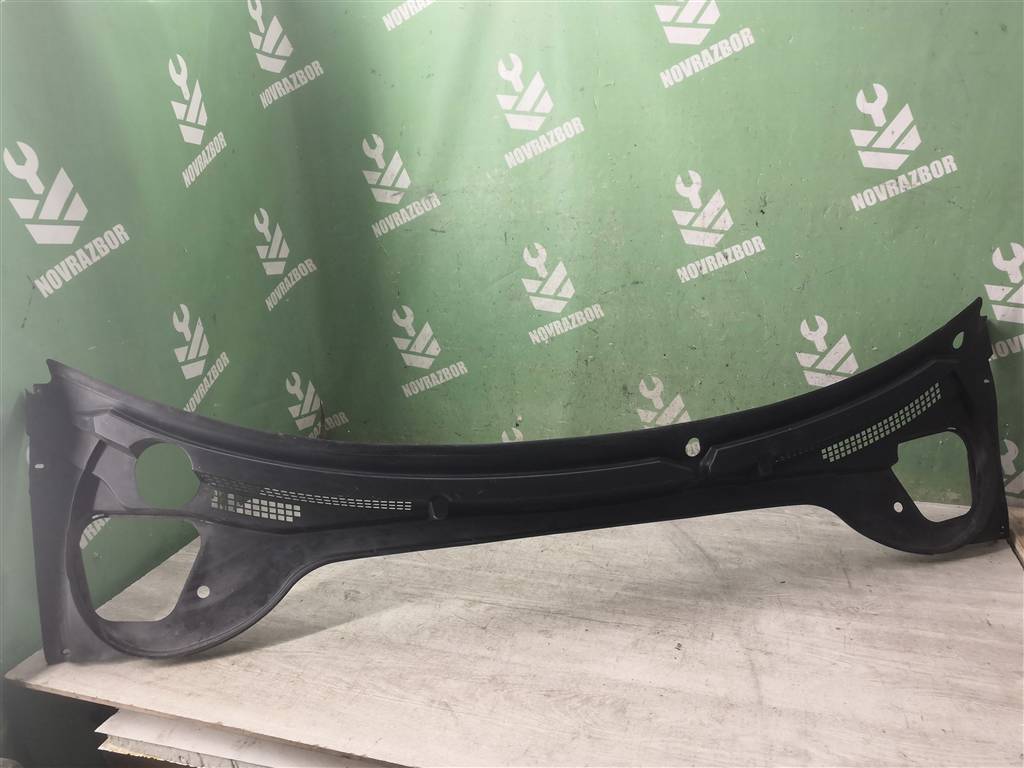 LADA VESTA 15-19 для Решетка стеклоочистителя