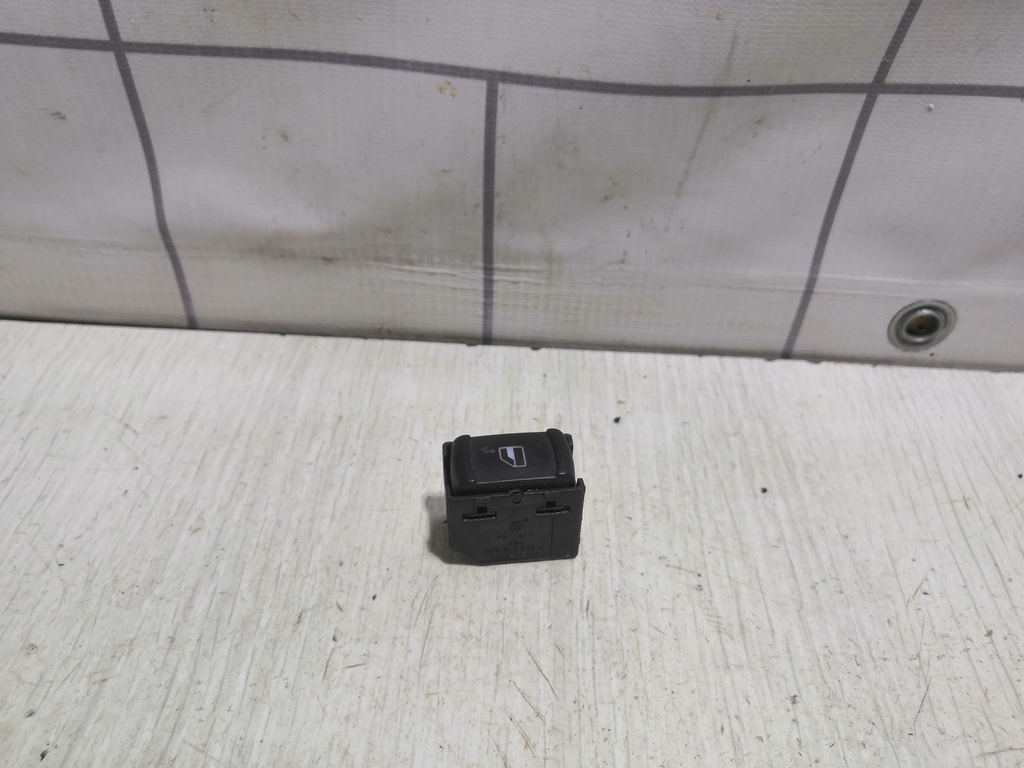 VW Golf 4 Bora 97-05 для Кнопка стеклоподъемника