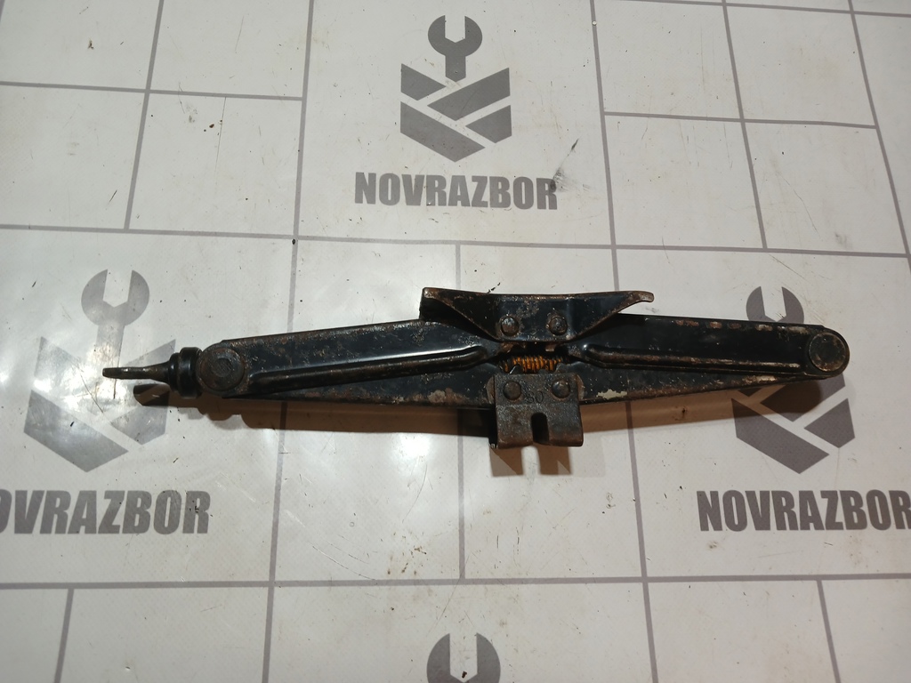 Ford Focus 1 1998-2004 для Домкрат