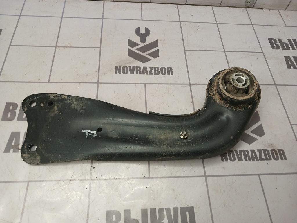 Skoda Yeti 2009-2018 для Рычаг задний продольный правый