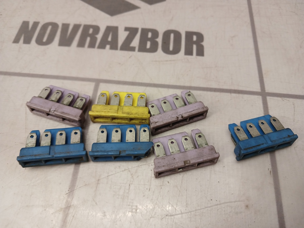 Hyundai Elantra 3  00-05 для Предохранитель