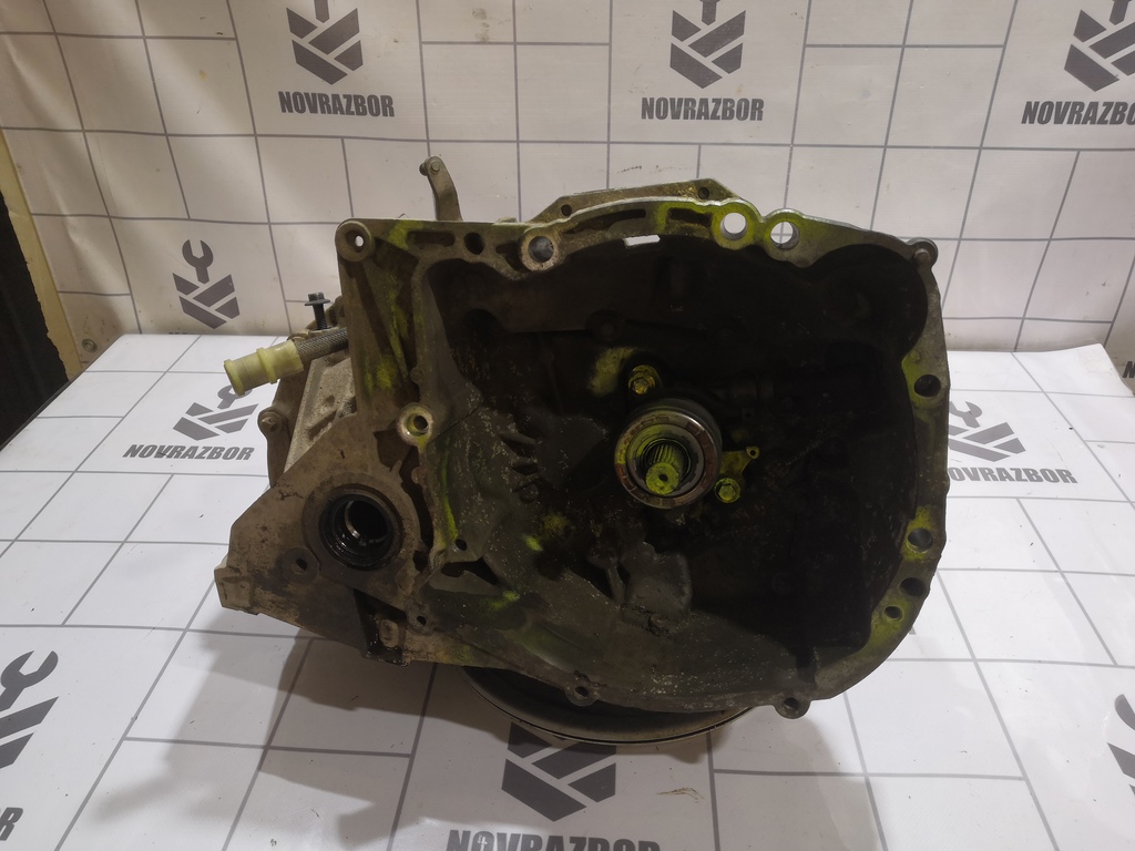 Renault Clio 3  2005-2012 для МКПП механическая коробка
