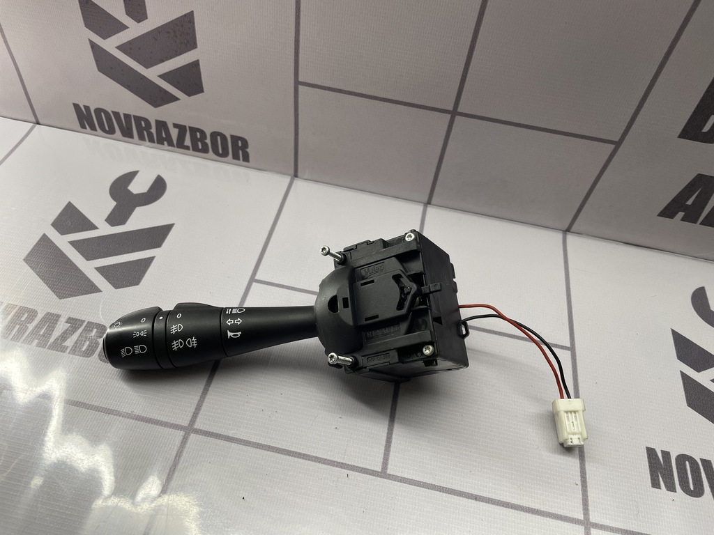 LADA VESTA 15-19 для Переключатель поворотов