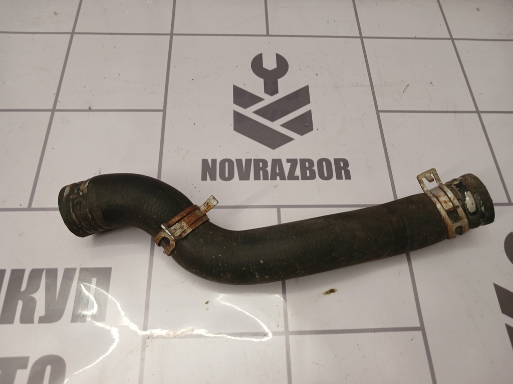 Peugeot 307 2001-2008 для Патрубок радиатора