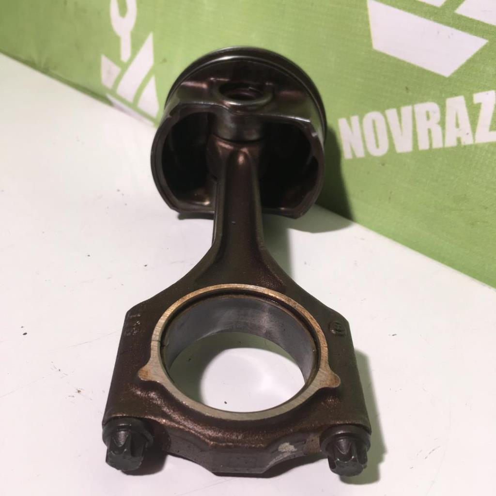 BMW X3 E83 2004-2010 для Поршень с шатуном