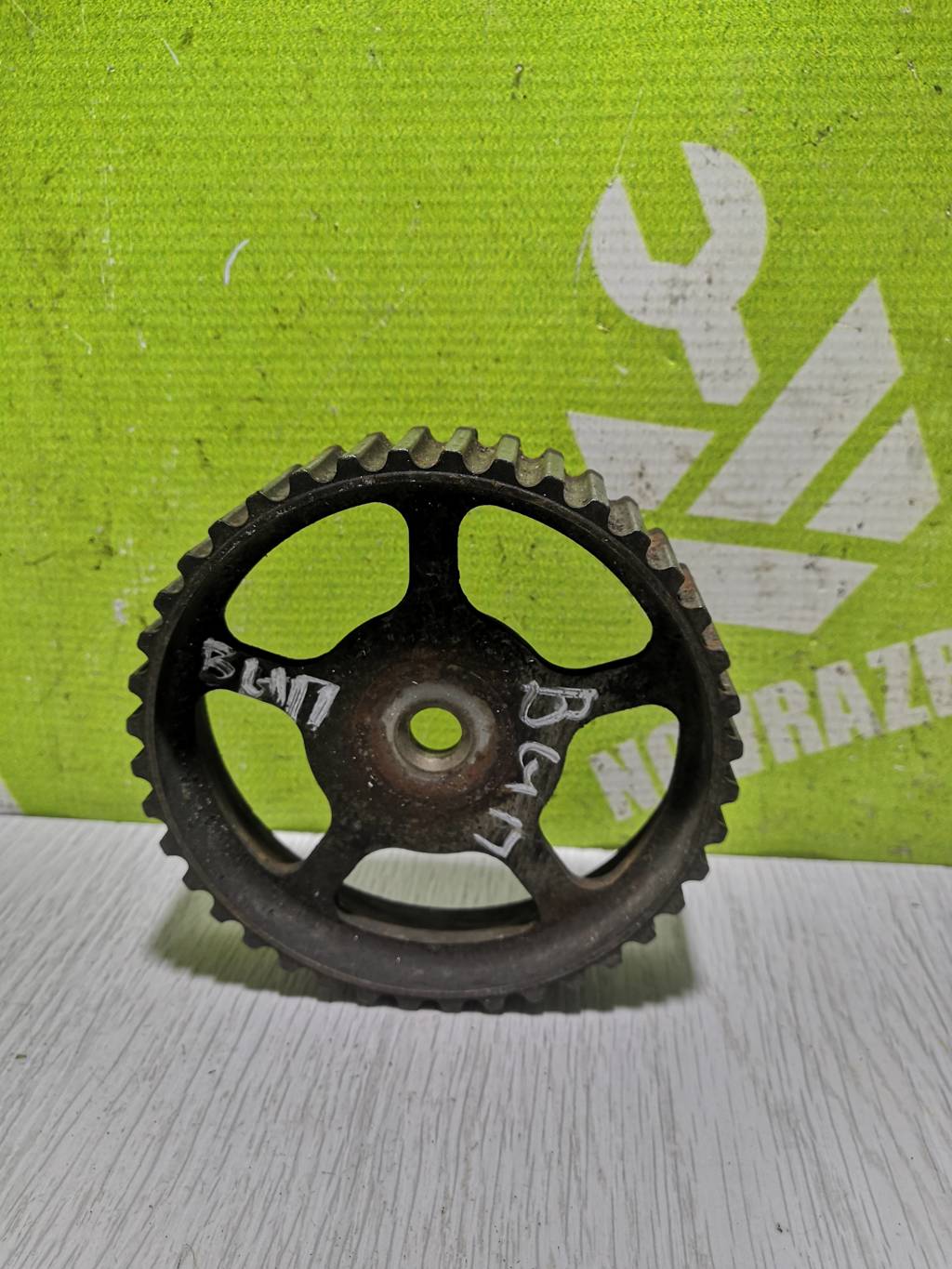 Ford Focus 1 1998-2004 для Шестерня (шкив) распредвала