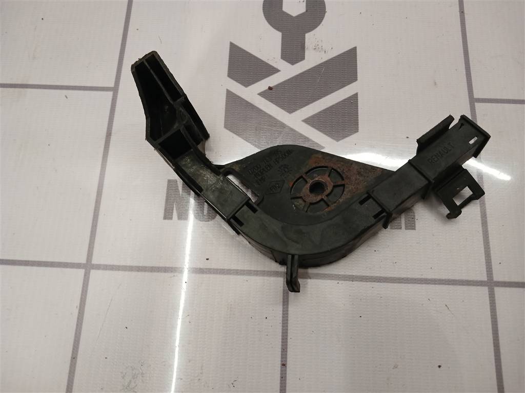 Renault Logan 2005-2014 для Кронштейн (сопут. товар)