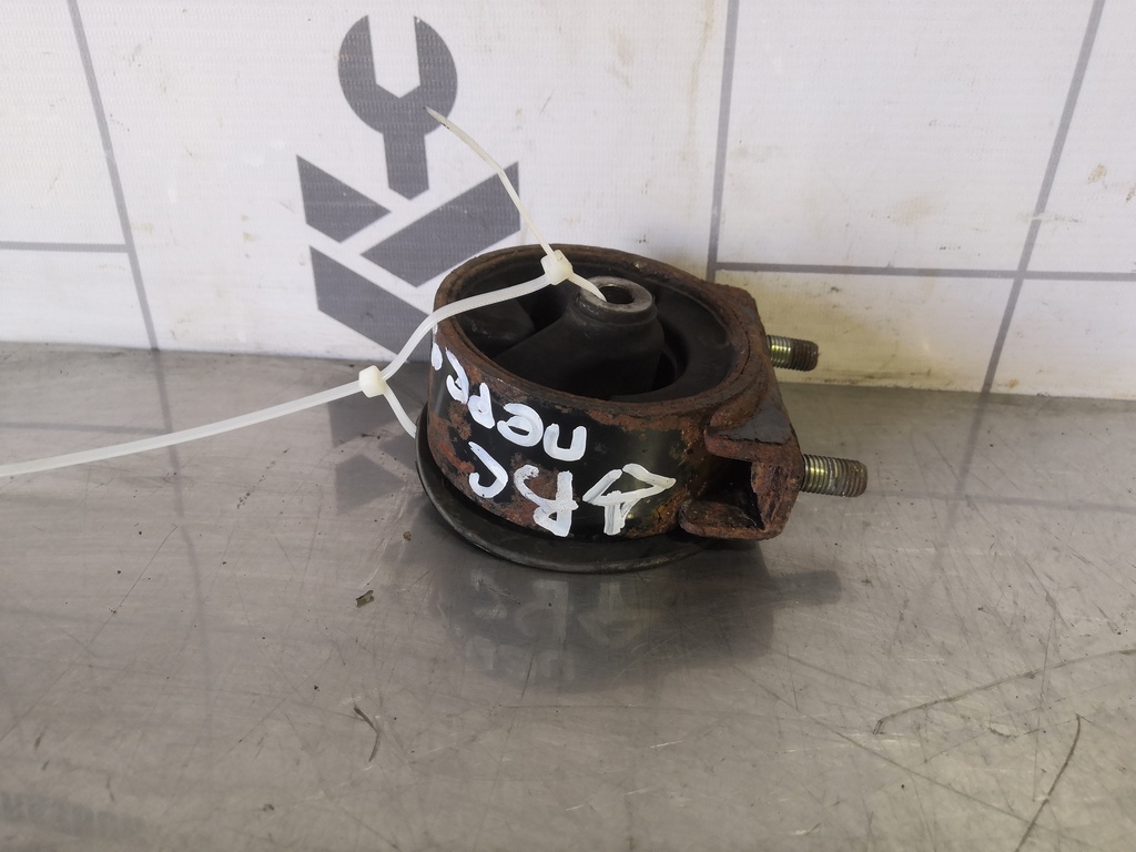 Suzuki SX4 2006-2013 для Опора двигателя передняя