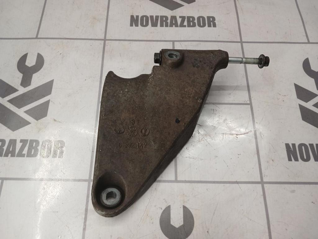 Chevrolet Aveo (T250) 2005-2011 для Кронштейн генератора