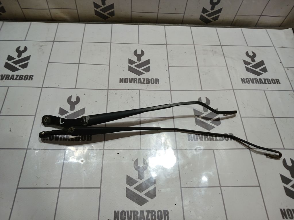 LADA VESTA 15-19 для Поводок дворник комплект