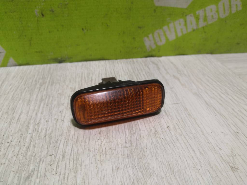 Rover 4-series 1995-2000 для Повторитель на крыло желтый