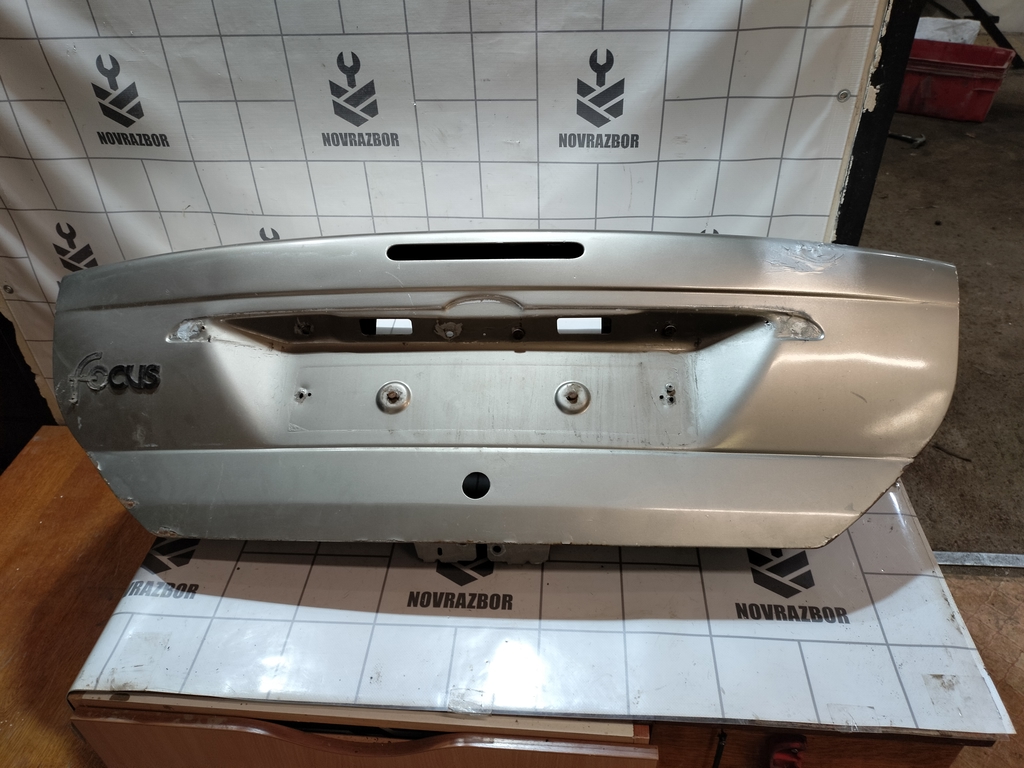 Ford Focus 1 1998-2004 для Крышка багажника