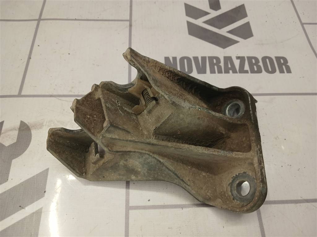 Chevrolet Aveo (T300) 2011-2015 для Кронштейн КПП