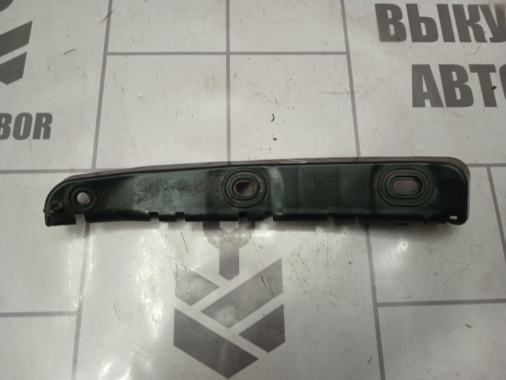 Skoda Yeti 2009-2018 для Направляющая заднего бампера левая