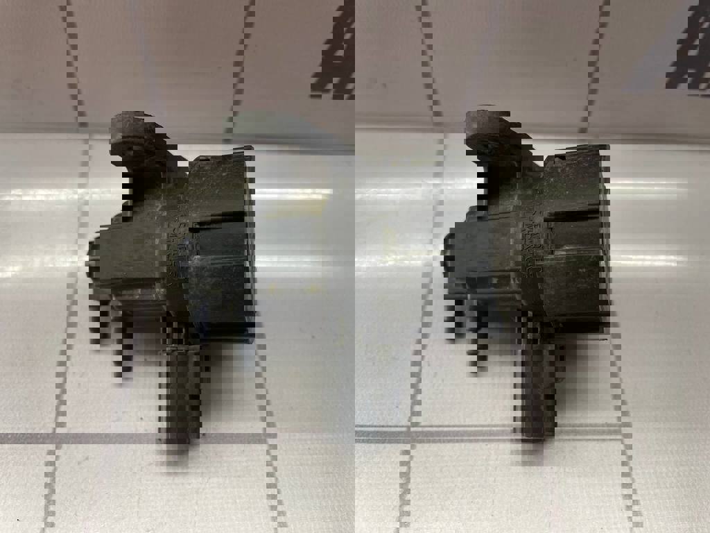 Ford Focus 1 1998-2004 для Клапан электромагнитный