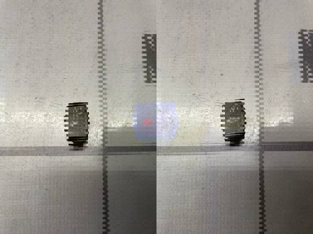 Mitsubishi Lancer 10 CX  CY 07-17 для Предохранитель